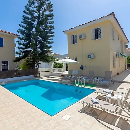 Ni38b Protaras