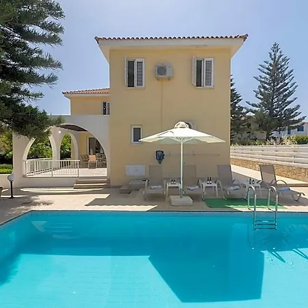 Ni38b 3* Protaras