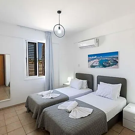Hotel Ni38b 3*
